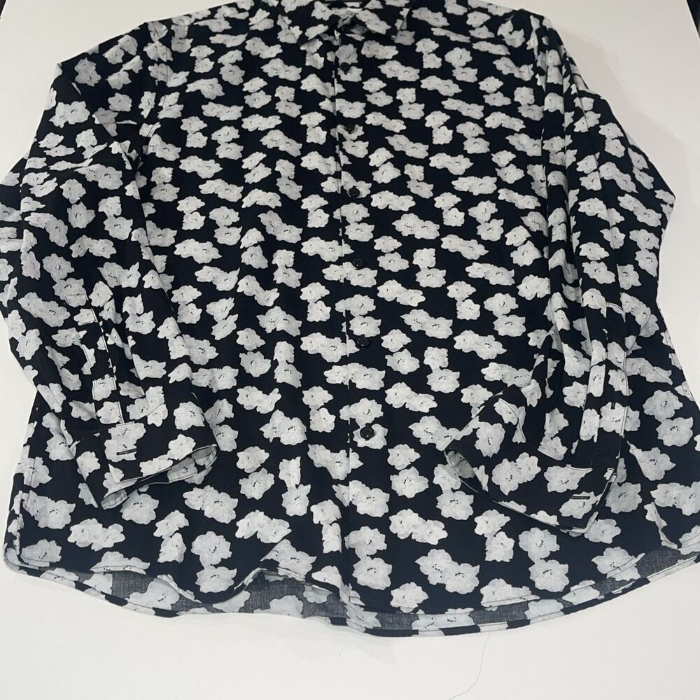 Calibrate Men’s Black and White floral leaf Shirt Size Small Slim Fit Non-Iron